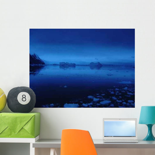 Antarctic Atardecer Wall Decal
