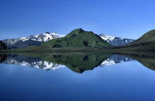 See Alftavatn Wall Decal