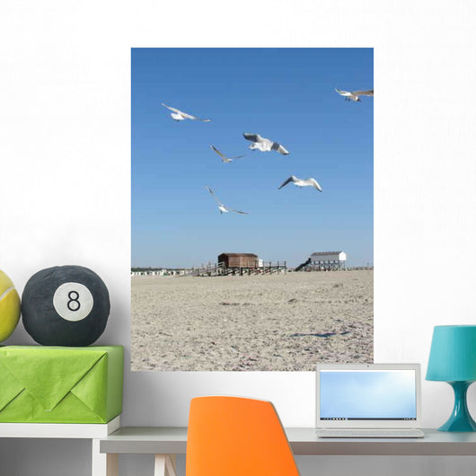 Moven Am Strand Wall Decal