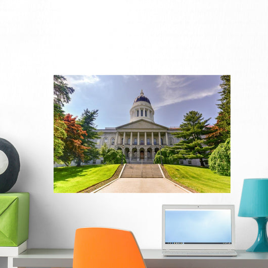 Maine State House Close-up Wall Decal