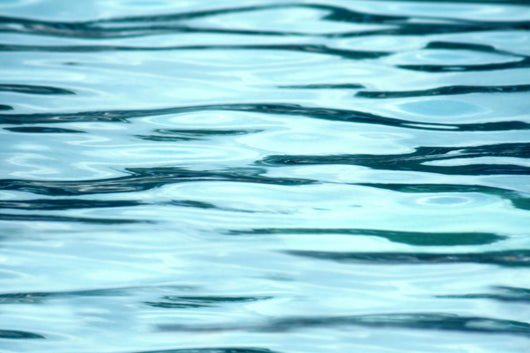 turquoise water Wall Mural