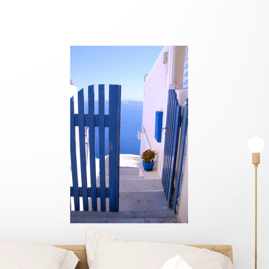 Open door Wall Mural