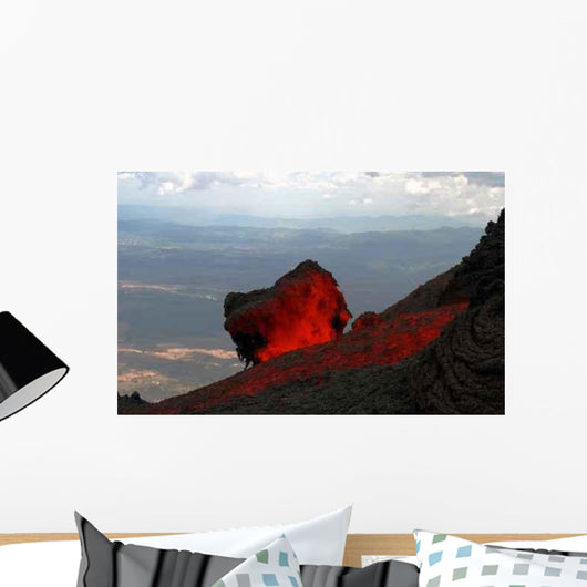 Lava Flow Vulkan Pacaya Wall Decal