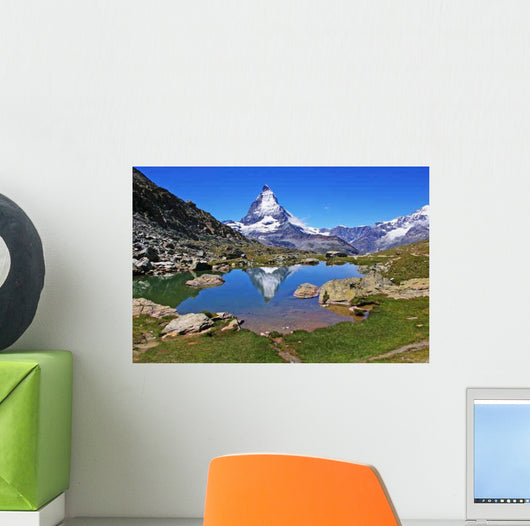 Bergtraum-Matterhorn-gr Nsee Wall Decal