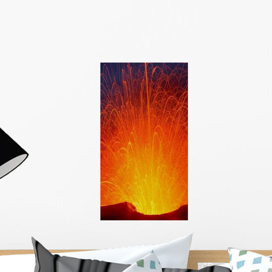 Stromboianische Eruption Wall Decal
