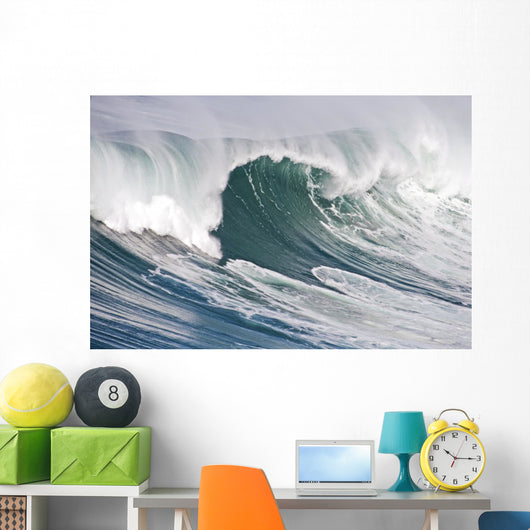 Incredible oceanic wave in Portugal Wall Mural
