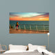 Sonnenuntergang, Kreuzfahrt, Schiff, Frau genießt den Urlaub Wall Mural