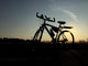 Trekkingfahrrad im Abendlicht Wall Mural