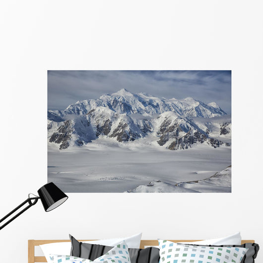 Aerial Mount Logan Kluane Wall Decal