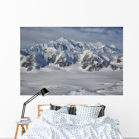Aerial Mount Logan Kluane Wall Decal