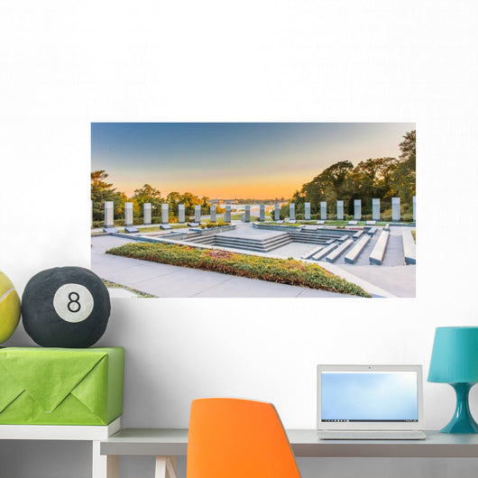 Annapolis WWII Memorial Wall Decal