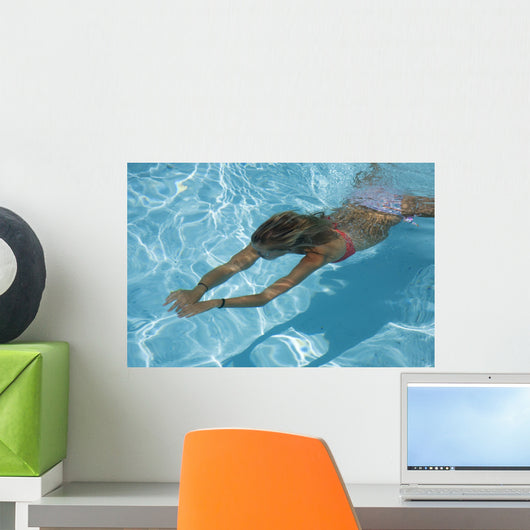 swimming Wall Mural