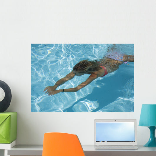 swimming Wall Mural