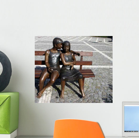 Sculpture Vrchlabi Wall Decal