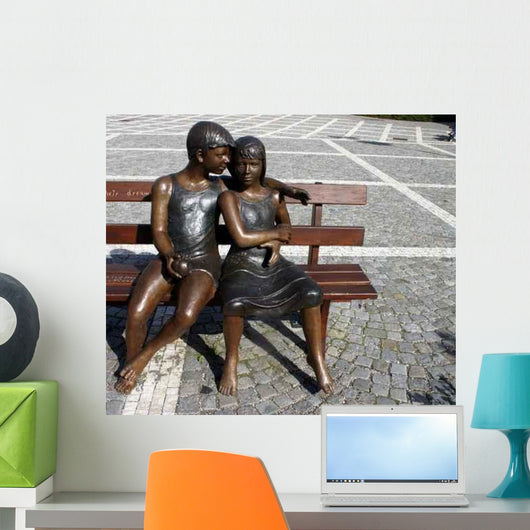 Sculpture Vrchlabi Wall Decal