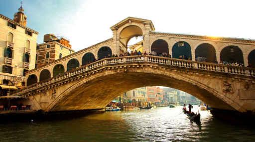 Detail Rialto Bridge Venice Wall Decal