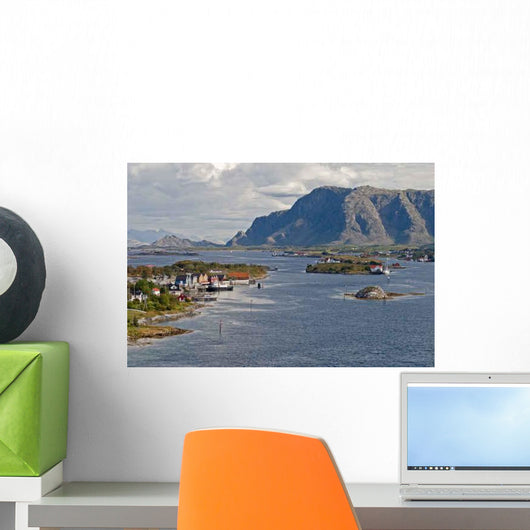 Broennoeysund Wall Decal