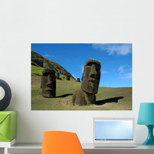Ile Paques Wall Decal