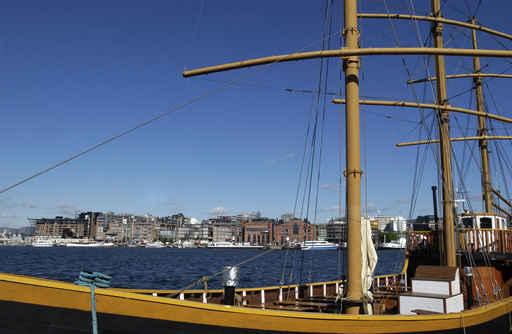 Norway Boat Port Oslo Wall Decal