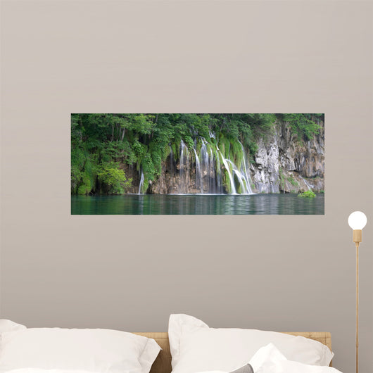 waterfall in plitvice lake Wall Mural