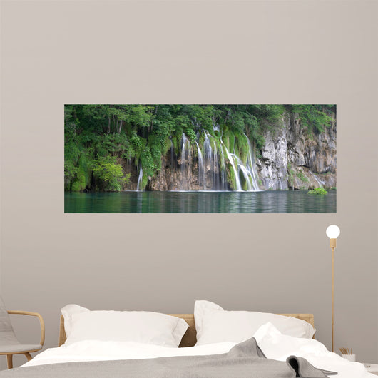 waterfall in plitvice lake Wall Mural