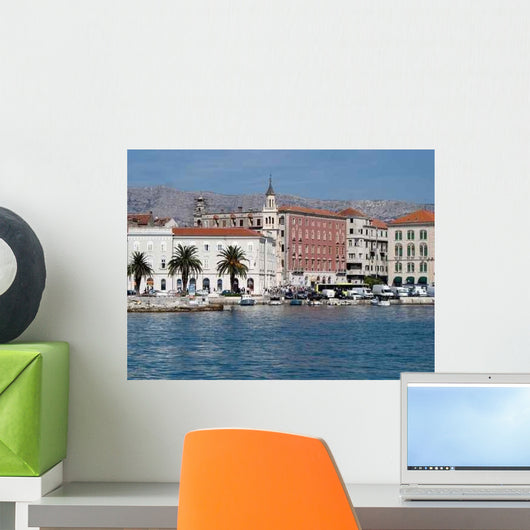 Split Wall Decal