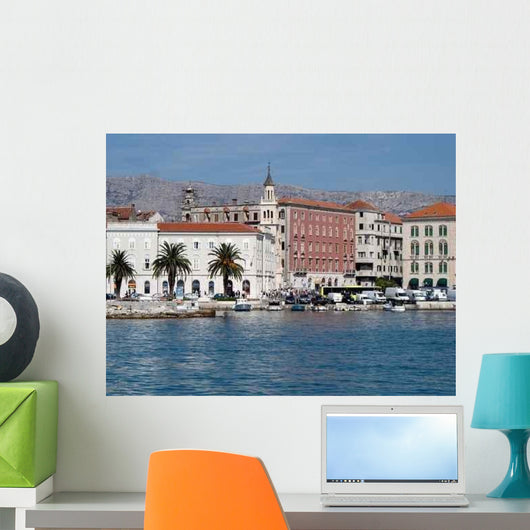 Split Wall Decal