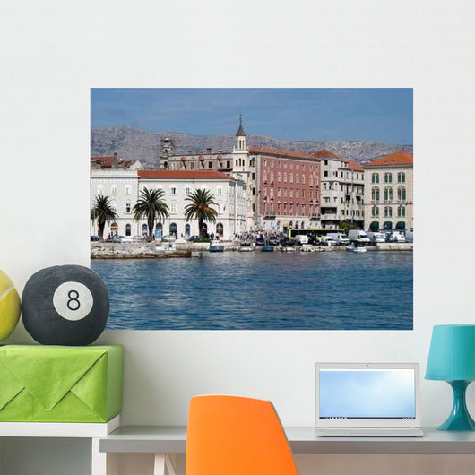 Split Wall Decal