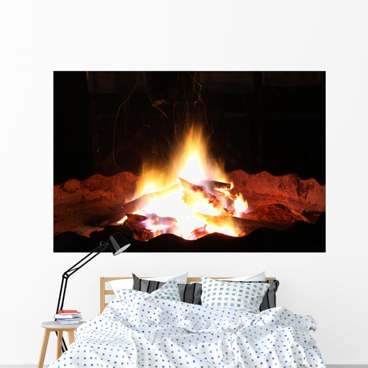 Feu Camp Wall Decal