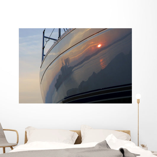 Le Reflet Wall Decal