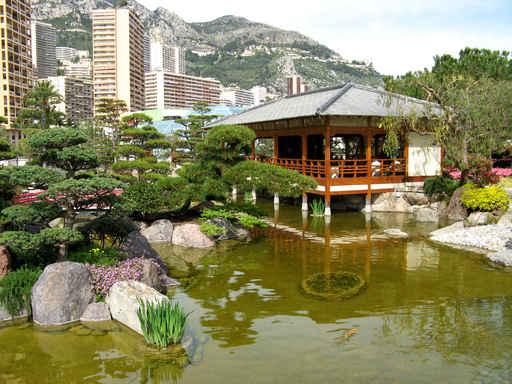 Le Jardin Japonais Monaco Wall Decal