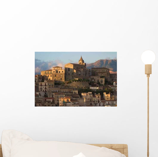 Farm Holiday Catiglione Di Wall Decal