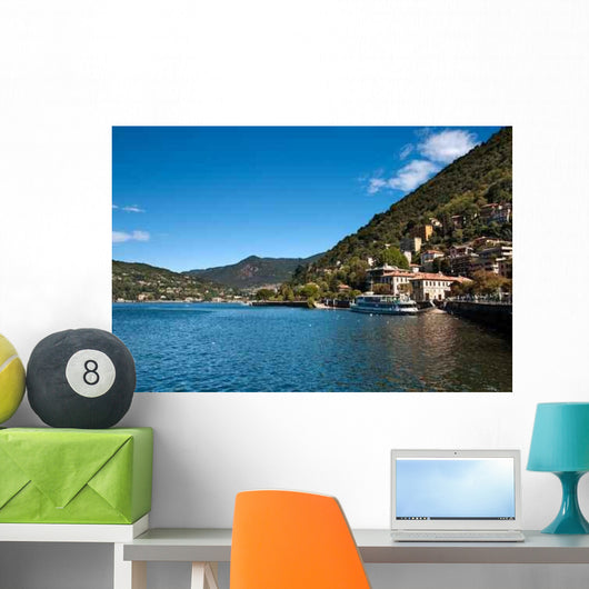 Comer See Wall Decal