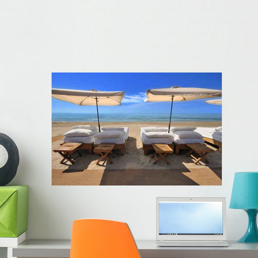 Swerve Wall Decal