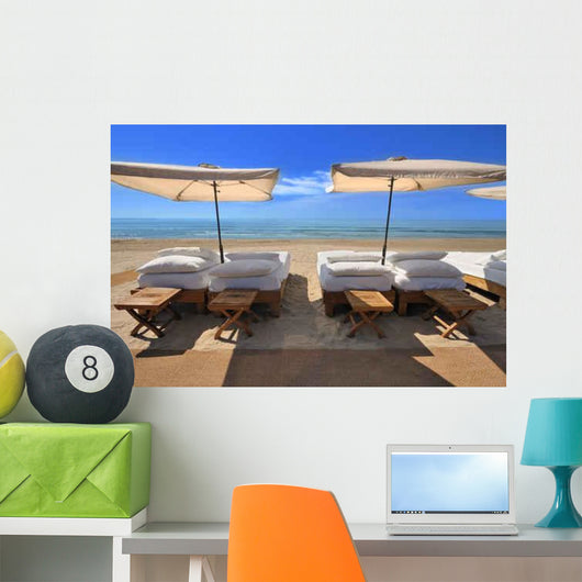 Swerve Wall Decal