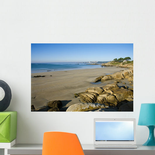 Rocas Y Playa Wall Decal