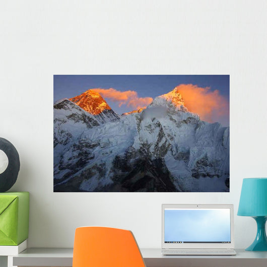 Top World Everest 8848m Wall Decal