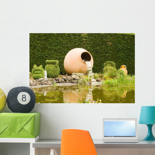 Jugs Fountain from Structured Wall Decal