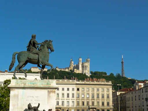 Bellecour Wall Decal