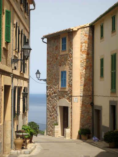Gasse Valldemossa Wall Decal