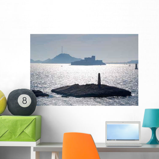 Islands Marseille Wall Decal