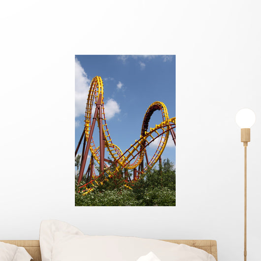 Montagnes Russes Wall Decal