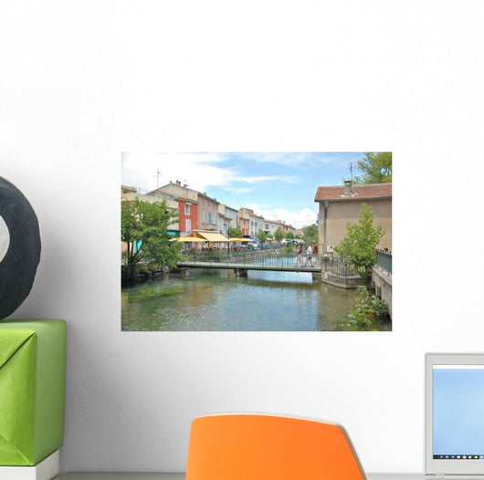 L 39 L'isle Sur Wall Decal