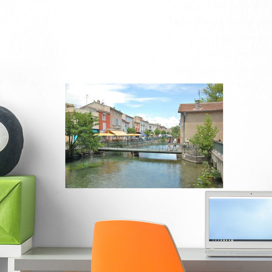 L 39 L'isle Sur Wall Decal