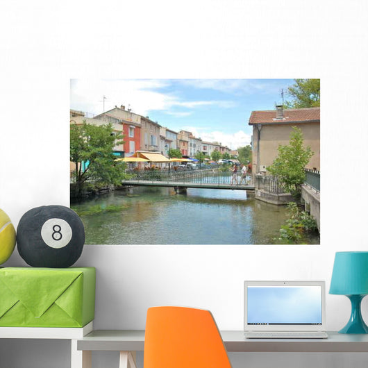 L 39 L'isle Sur Wall Decal