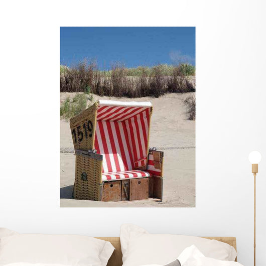 Strandkorb Rot-weiss Wall Decal
