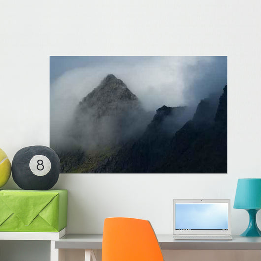 Trolls Berggipfel Am Trollfjord Wall Decal