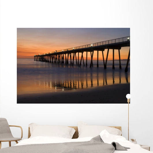 night at the hermosa pier Wall Mural