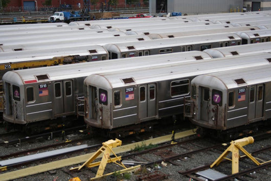 new york subway trains Wall Mural