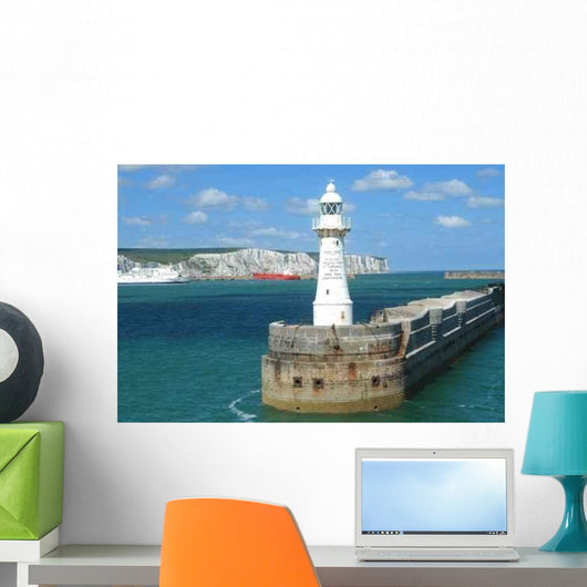 Dover Hafeneinfahrt Wall Decal